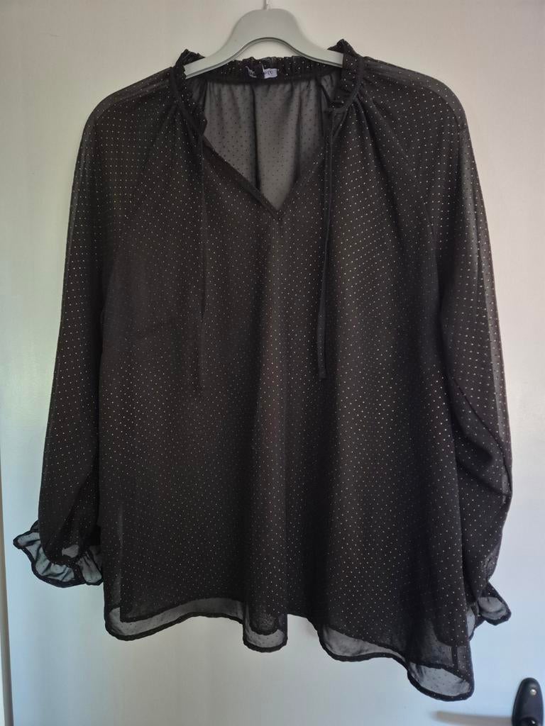 Zwarte doorschijnende blouse met gouden stippen, Kleding | Dames, Blouses en Tunieken, Zwart, Maat 42/44 (L), Ophalen of Verzenden