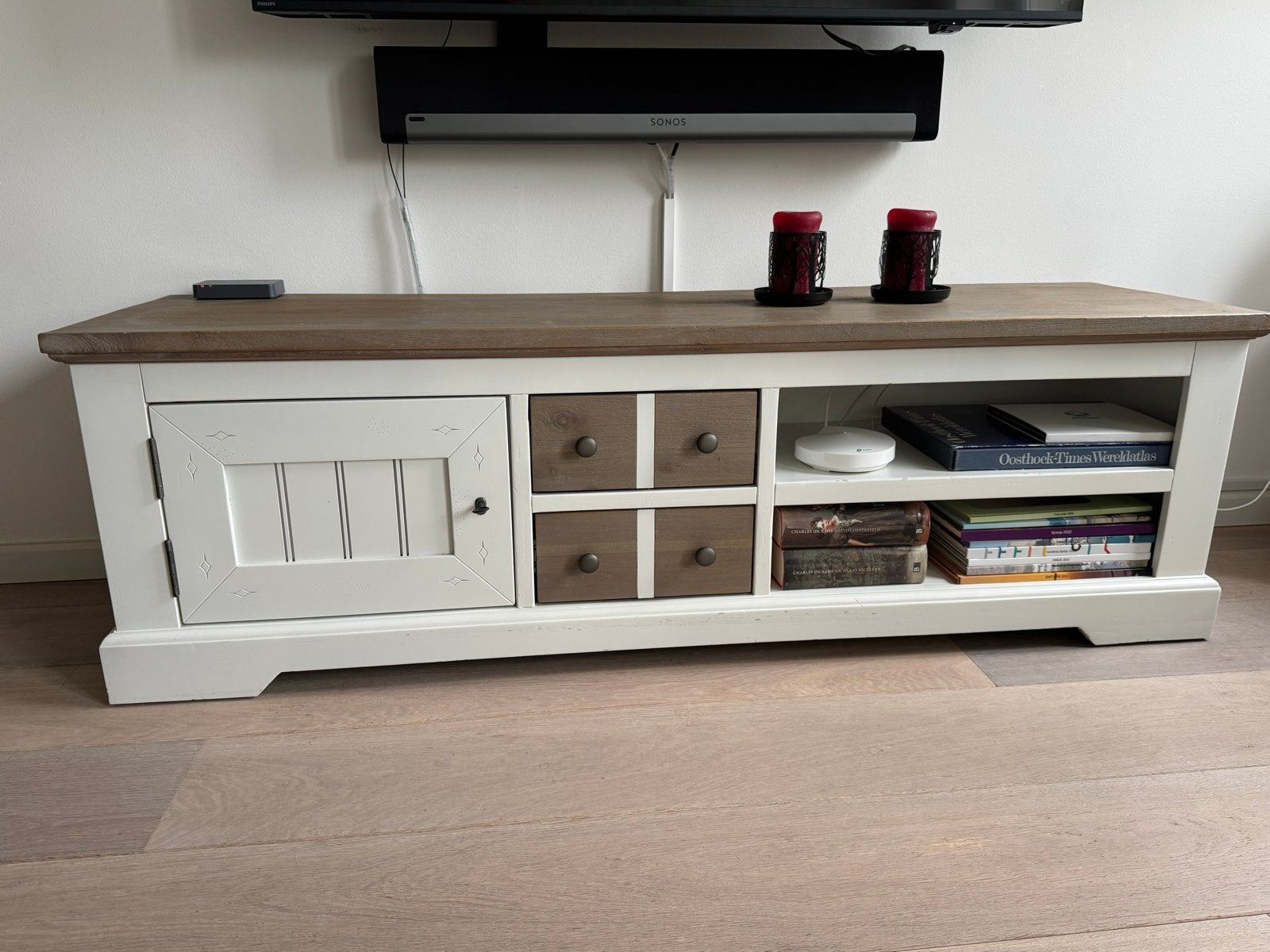 Henders & Hazel Le Port Acacia TV-meubel en Salontafel, 150 tot 200 cm, Ophalen of Verzenden, Zo goed als nieuw, Minder dan 100 cm