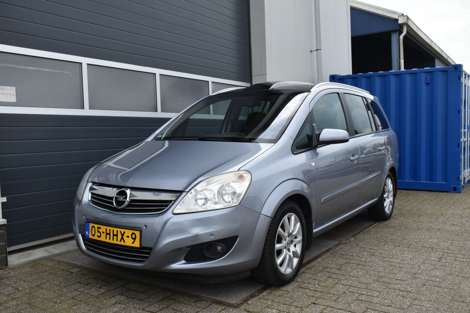 Opel Zafira 2.2 Temptation Automaat, Gebruikt, 4 cilinders, 150 pk, Parkeersensor