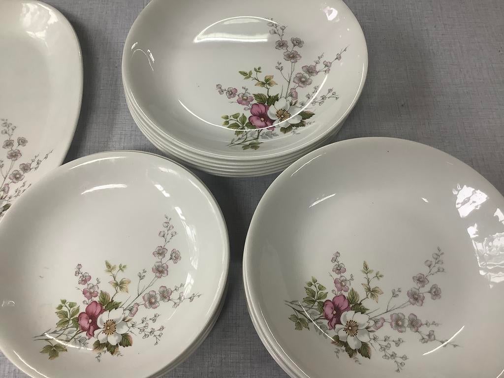 Pontesa servies borden met bloemen, Ophalen of Verzenden