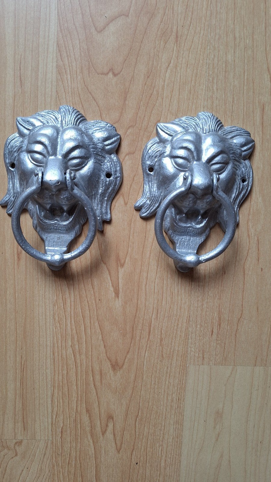 2 oude deurkloppers leeuwen koppen, Ophalen of Verzenden