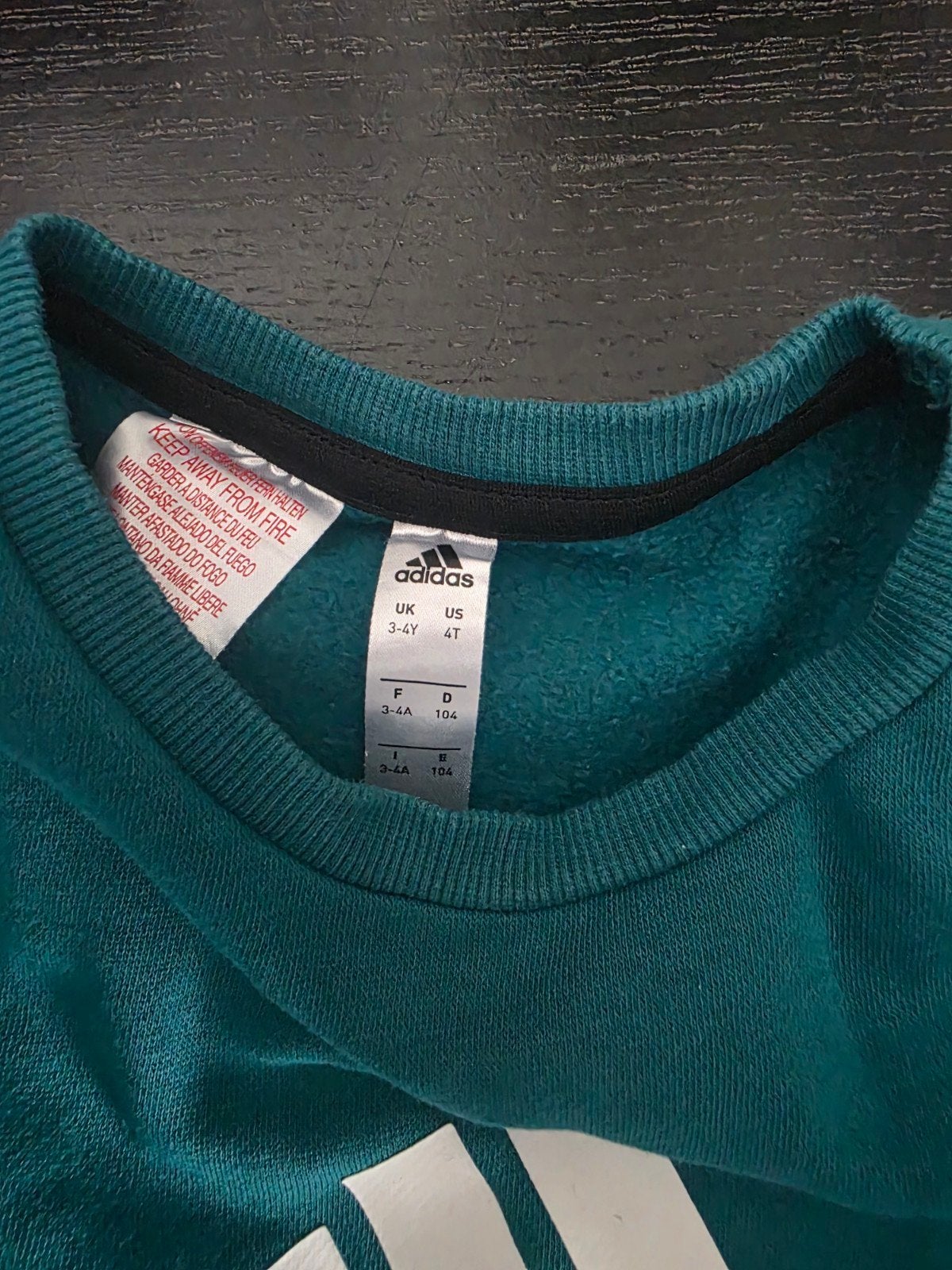 Adidas trainingspak voor kinderen - maat 104, Ophalen of Verzenden, Gebruikt, Maat 104