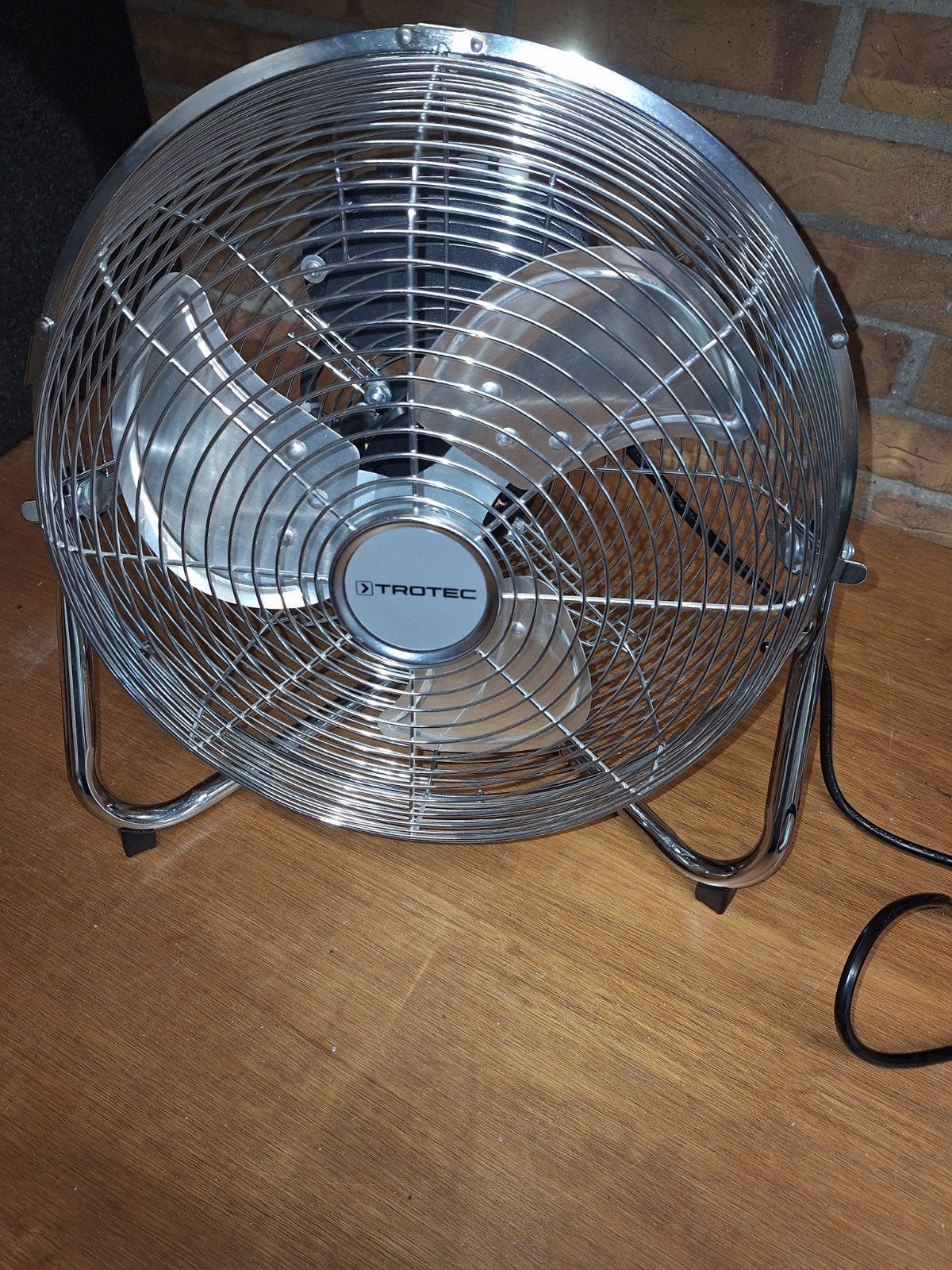 nieuwe ventilator! 25 euro. trotec tvm 12, Ophalen, Nieuw, Tafelventilator
