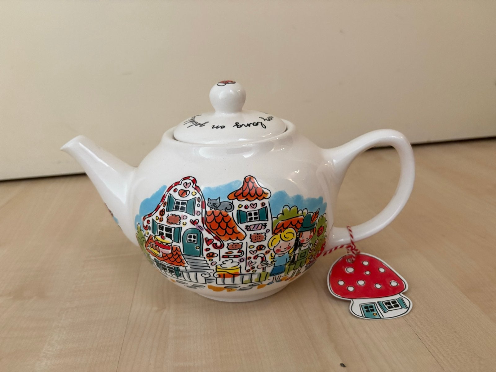 Blond Amsterdam Efteling Theepot 1,5L - Hans & Grietje, Huis en Inrichting, Keuken | Servies, Ophalen of Verzenden, Zo goed als nieuw