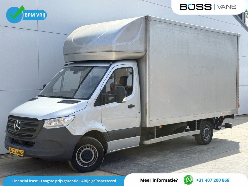 Mercedes-Benz Sprinter 317 1.9 CDI Automaat Bakwagen Laadkle, Auto's, Automaat, Gebruikt, Zwart, 4 cilinders