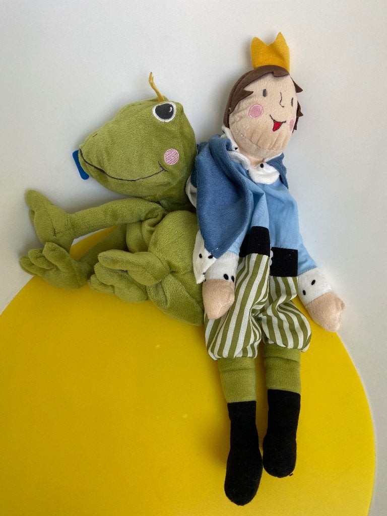 K1767 ikea omdraaiknuffel prins en kikker, Ophalen of Verzenden, Kikker