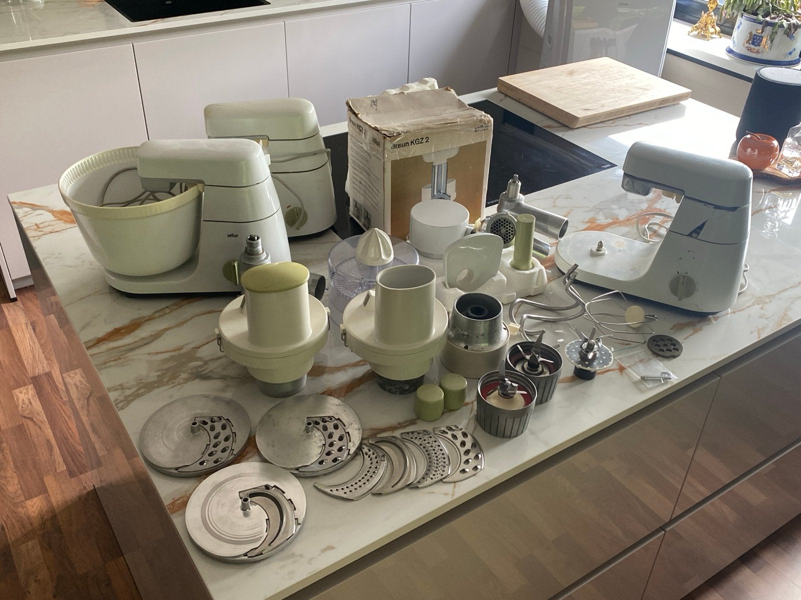 3x Braun Keukenmachine KN32 met accessoires en onderdelen, Witgoed en Apparatuur, Keukenmixers, Minder dan 1 liter, Ophalen, Gebruikt