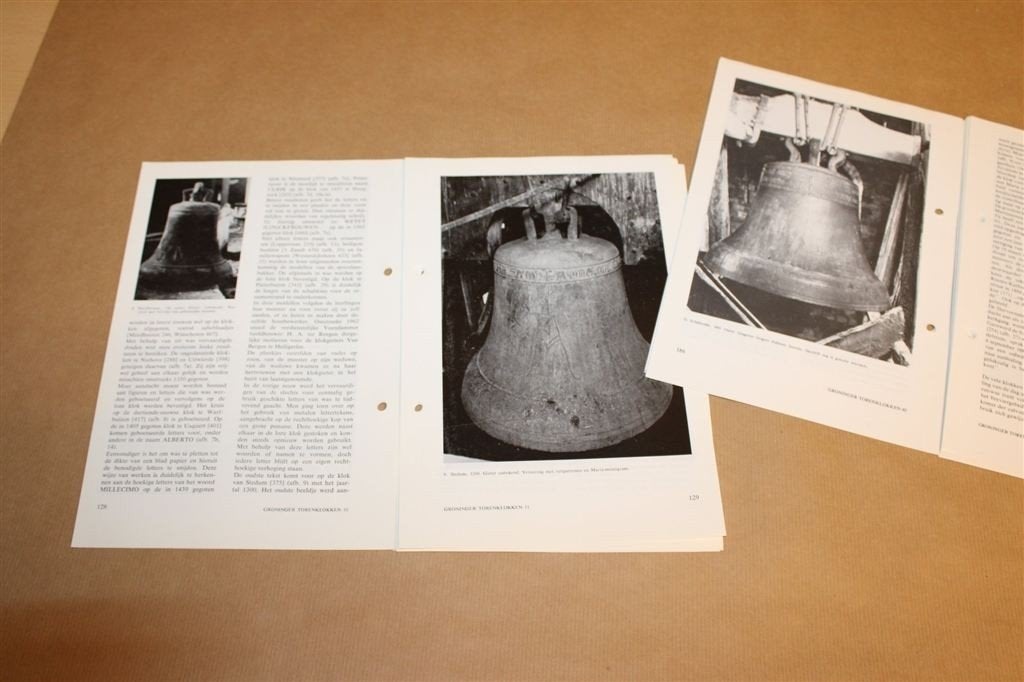 Groninger Torenklokken I & II — Groningen 1977-78, Ophalen of Verzenden, Gelezen