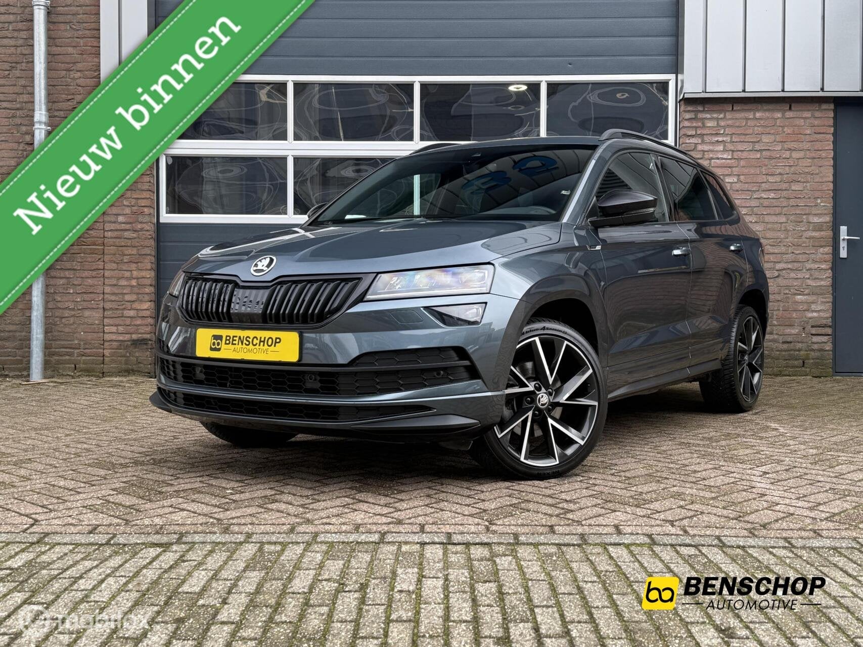 Skoda Karoq 1.5 TSI ACT Sportline Virtual Bucket Seats Navi, 1498 cc, 4 cilinders, Leder en Stof, Karoq