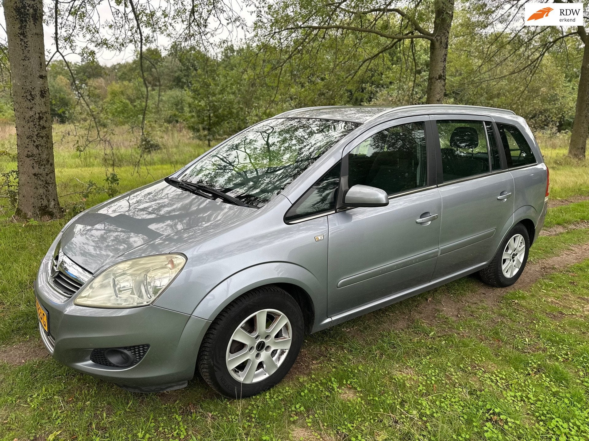 Opel Zafira 1.6 Essentia apk t/m 05-06-2027, Voorwielaandrijving, Gebruikt, 4 cilinders, Elektrische ramen