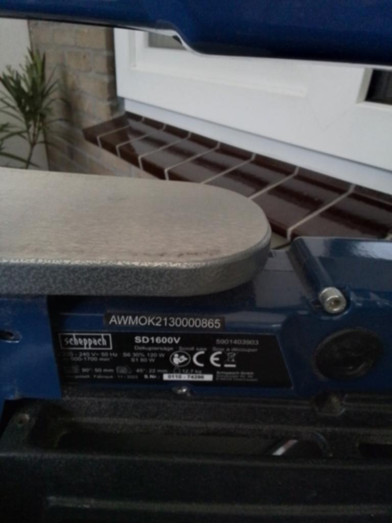 Scheppach SD1600V figuurzaagmachine met diverse zaadjes, Doe-het-zelf en Verbouw, Gereedschap | Zaagmachines, Minder dan 30 mm