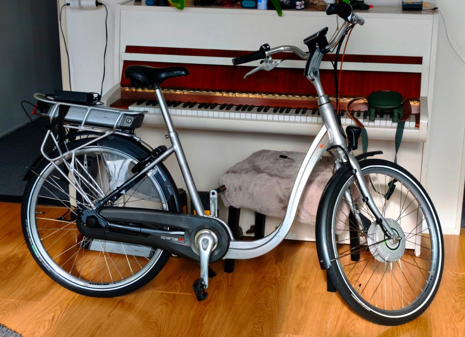 Sparta Entree electrische fiets,50+ klms accu,perfect, Ophalen, Sparta, Gebruikt, 51 tot 55 cm
