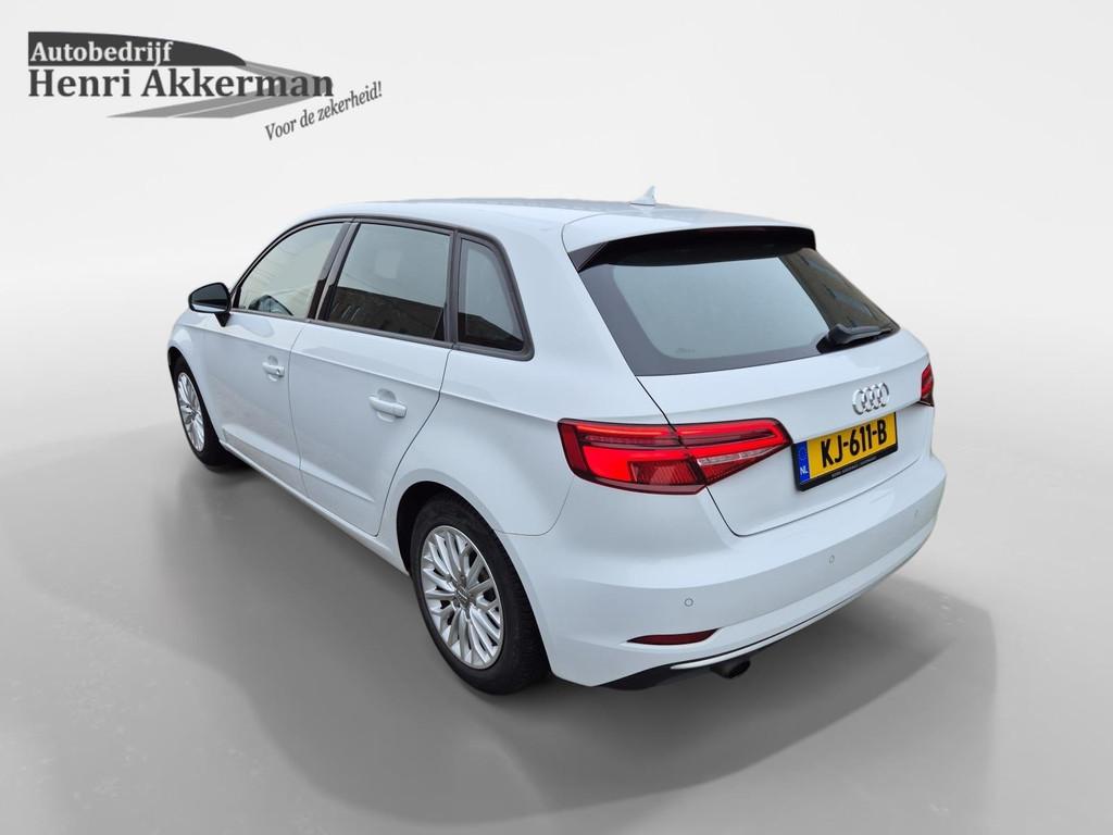 Audi A3 Sportback 1.0 TFSI Sport Lease Edition, Voorwielaandrijving, Lichtsensor, Stof, Gebruikt