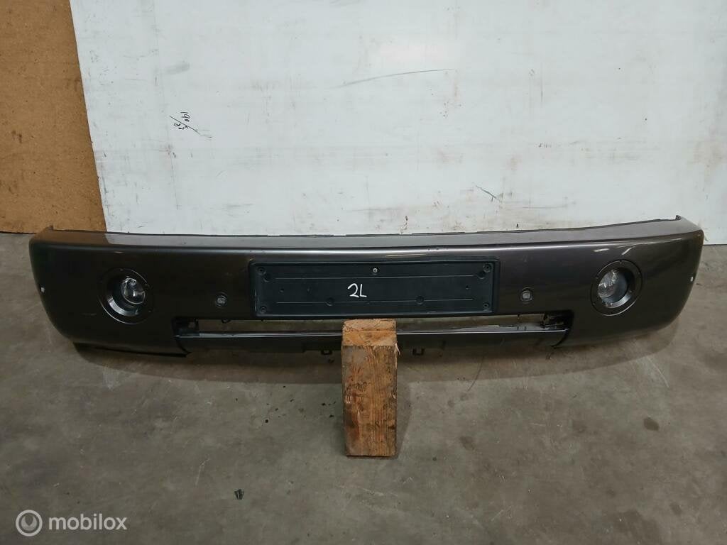 Voorbumper Range Rover L322 Vogue 2002 Bumper Zilver Grijs, Land Rover, Voor, Ophalen of Verzenden, Bumper