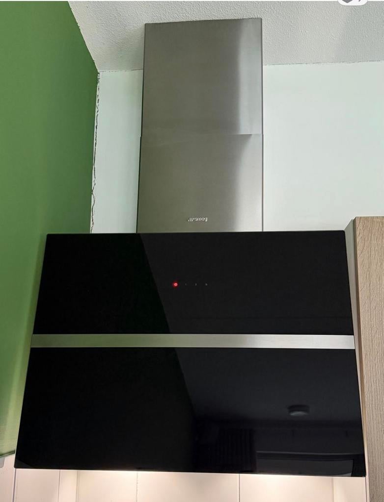 Zeer mooi SMEG afzuigkap, Witgoed en Apparatuur, Afzuigkappen, Ophalen, Zo goed als nieuw, Wandschouwkap