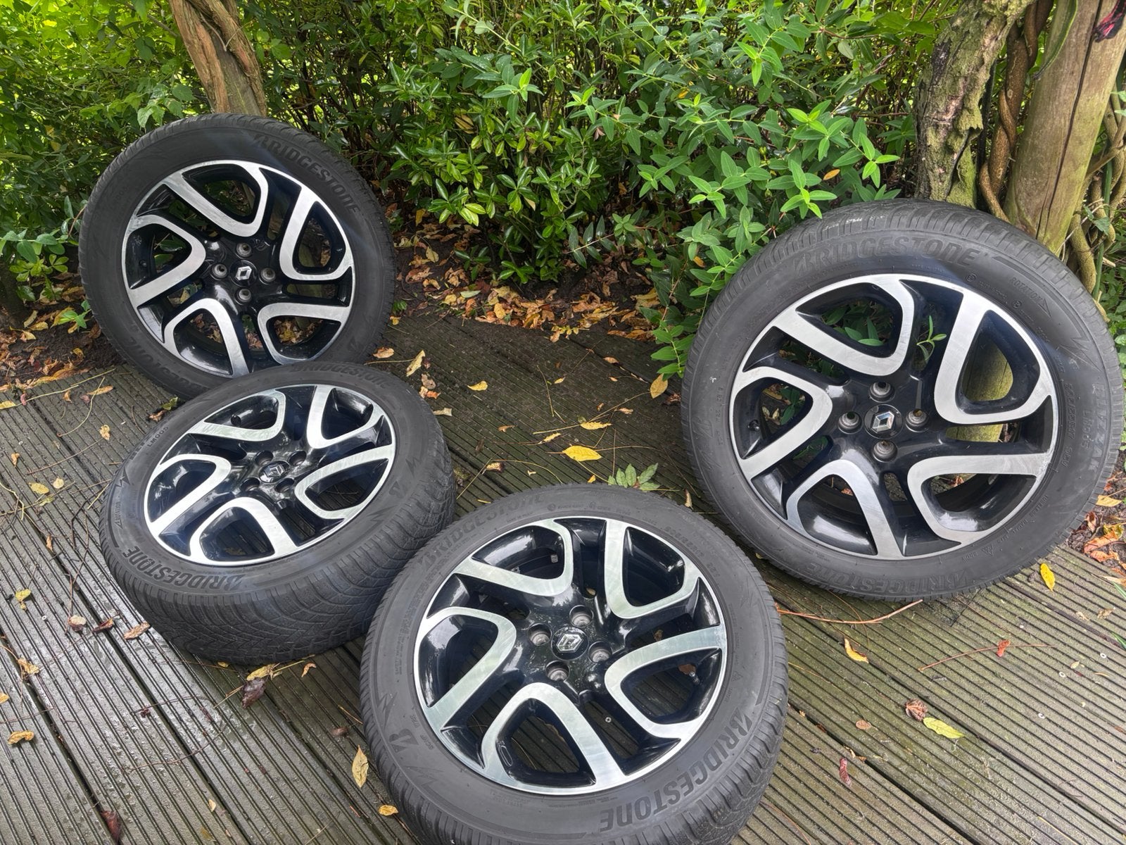 17 inch lm velgen van renault met winterbanden 205/55/R17, Ophalen, Gebruikt, Banden en Velgen, 17 inch