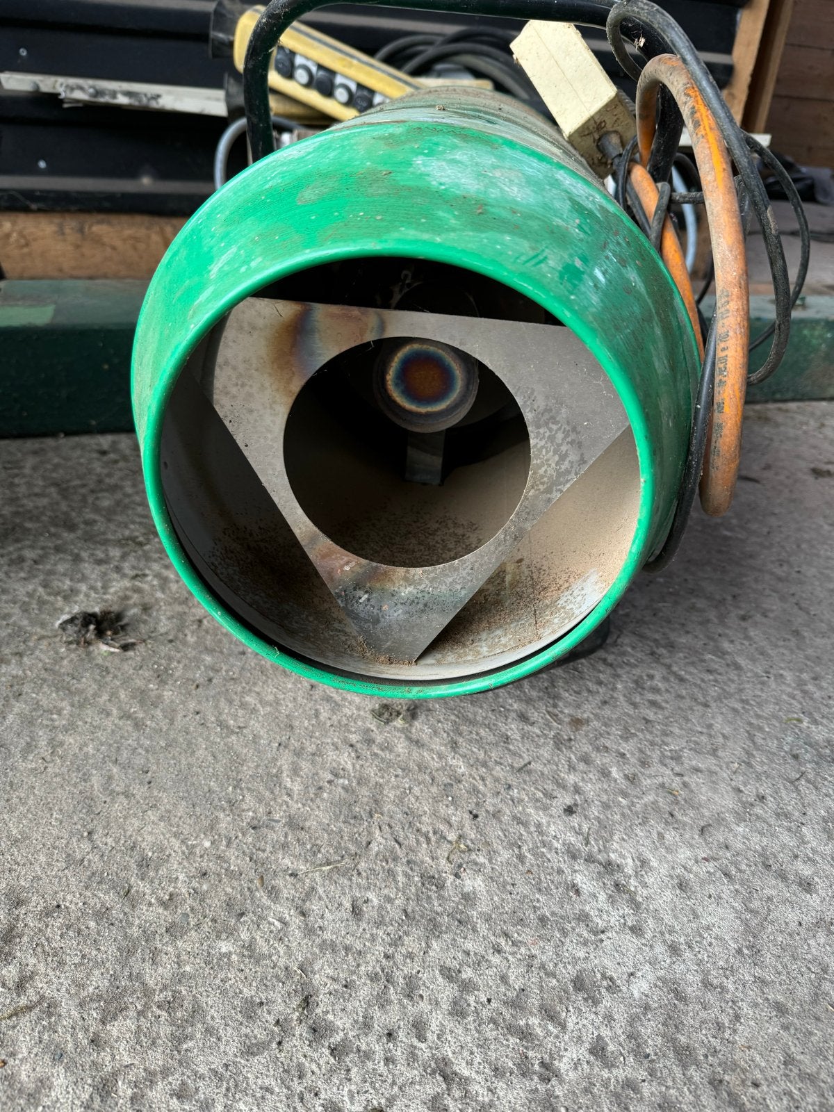 2 Gasheaters 220V met thermostaat, Ophalen, 30 tot 80 cm, O, O