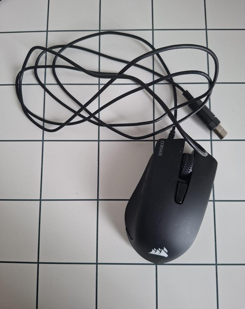 2 gaming muizen, 1 speler, Ophalen of Verzenden, Zo goed als nieuw, Vanaf 3 jaar