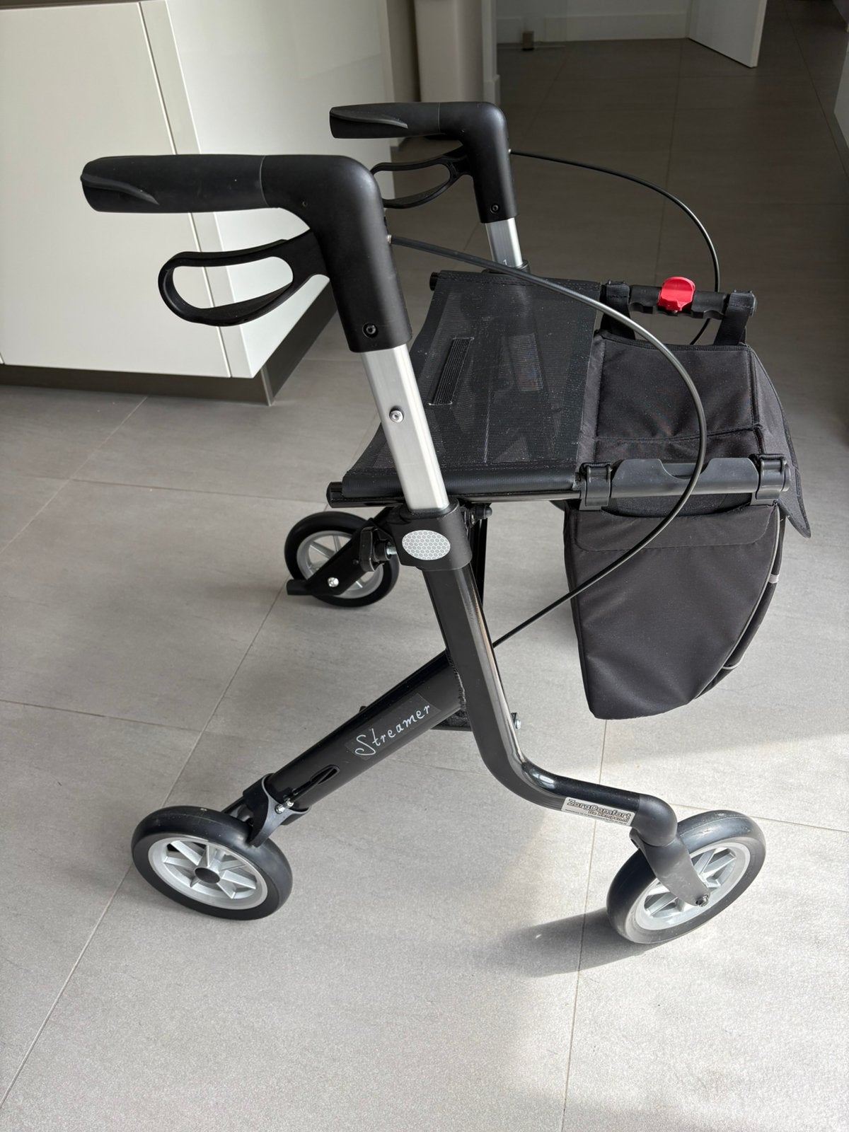 Streamer z.g.a.n.lichtgewicht/inklapbaar, Diversen, Rollators, Ophalen, Lichtgewicht