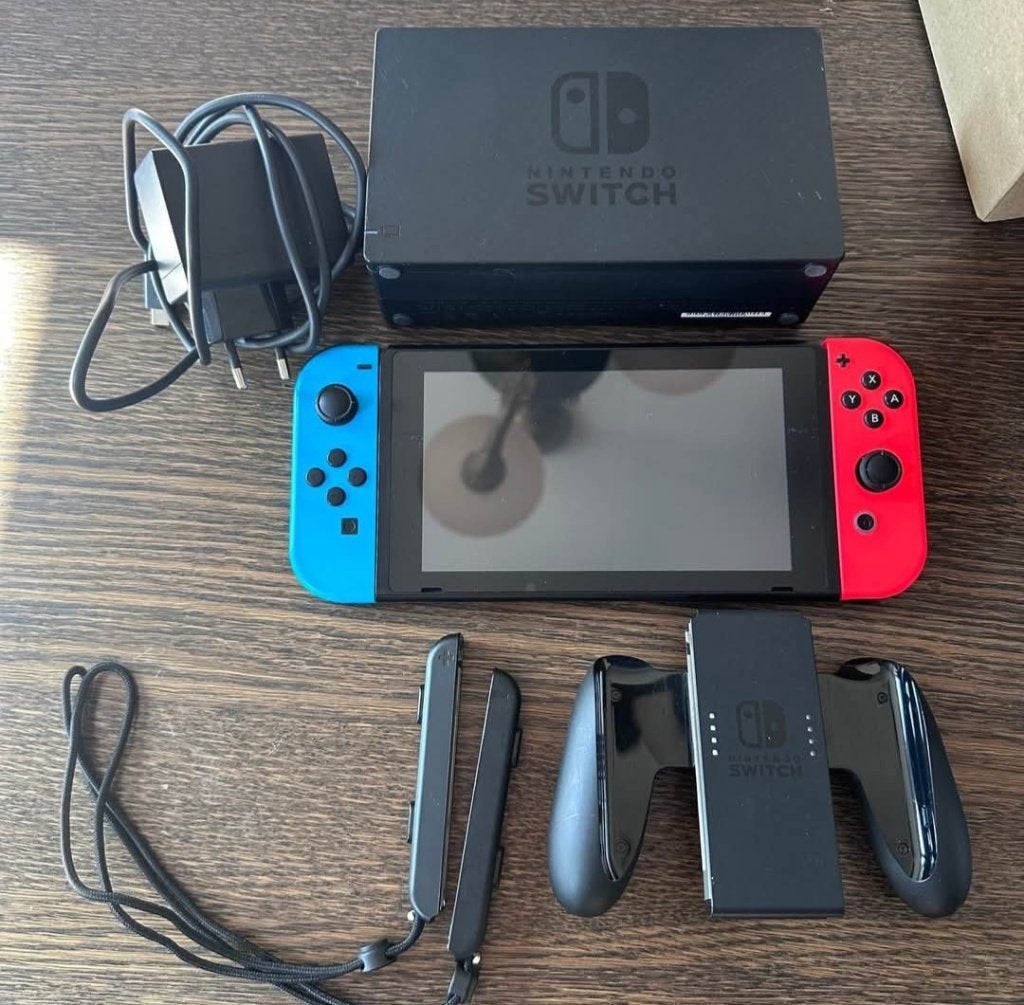 Nintendo Switch met 20+ games (Hogwarts, Mario Party), Ophalen, Met 2 controllers, Switch Original, Gebruikt