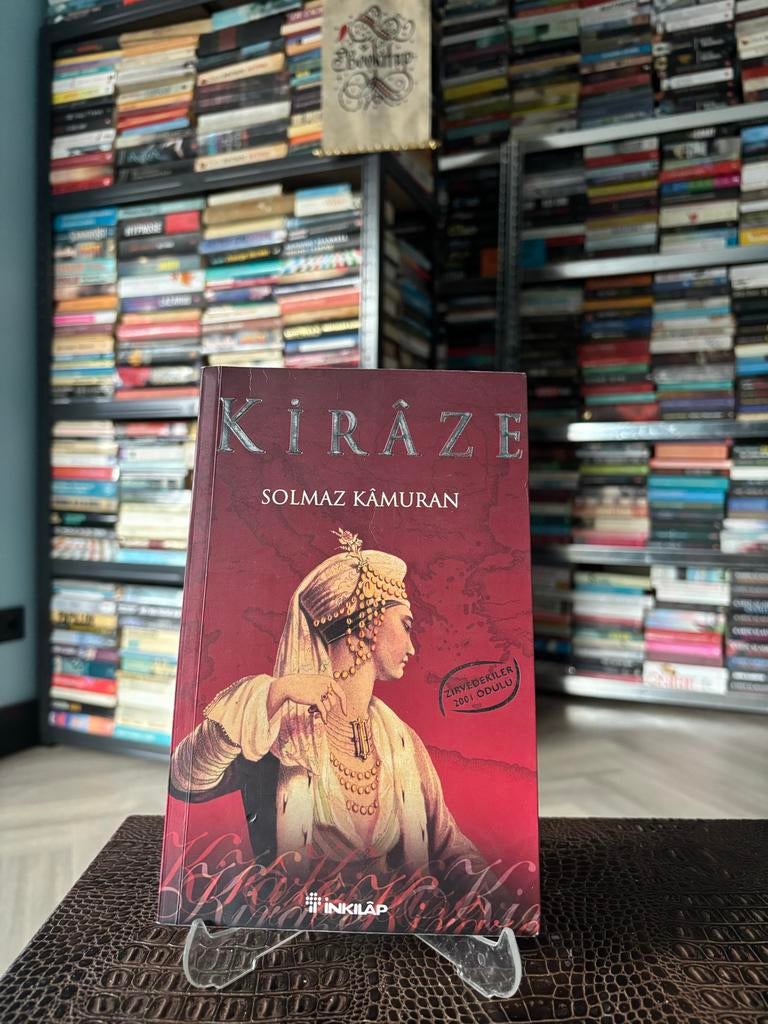 Kiraze - Solmaz Kamuran (Turks boek), Ophalen of Verzenden, Zo goed als nieuw, Wereld overig