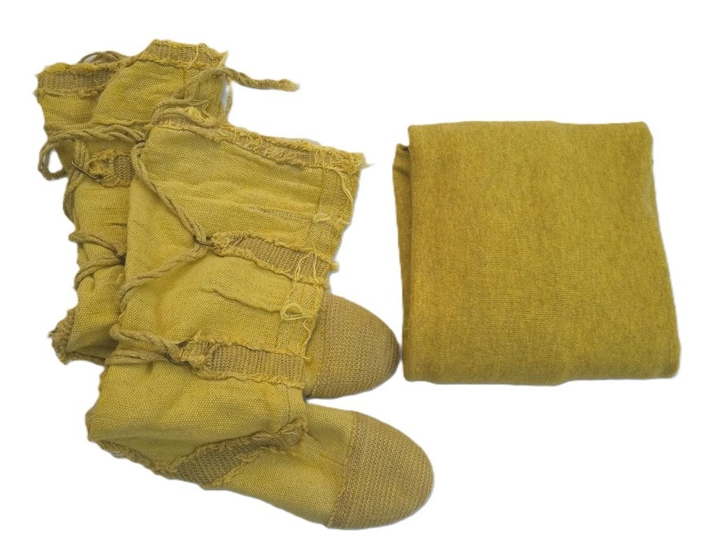 Nieuw, Linnen jutteachtige laarsen, Kleding | Dames, Schoenen, Geel, Overige typen, Nieuw, Ophalen of Verzenden