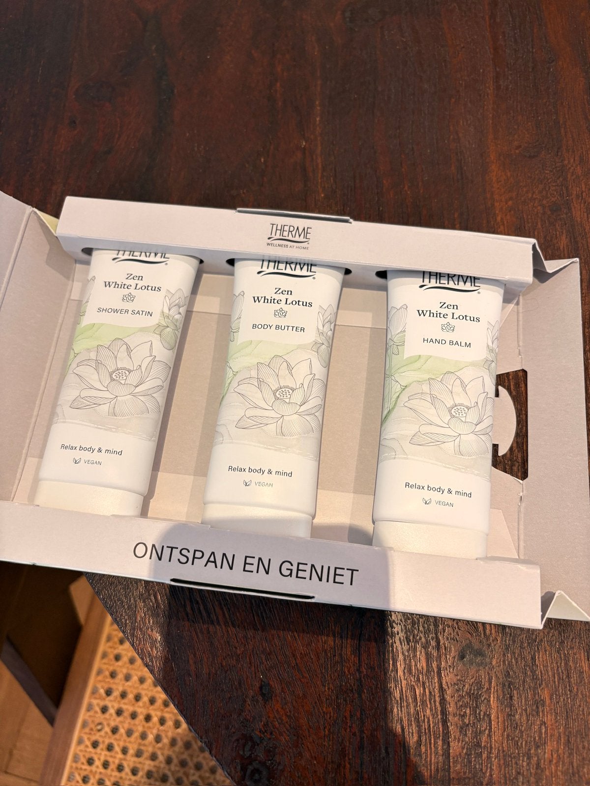 Therme Zen White Lotus cadeau set, Ophalen of Verzenden, Nieuw, Bad & Douche