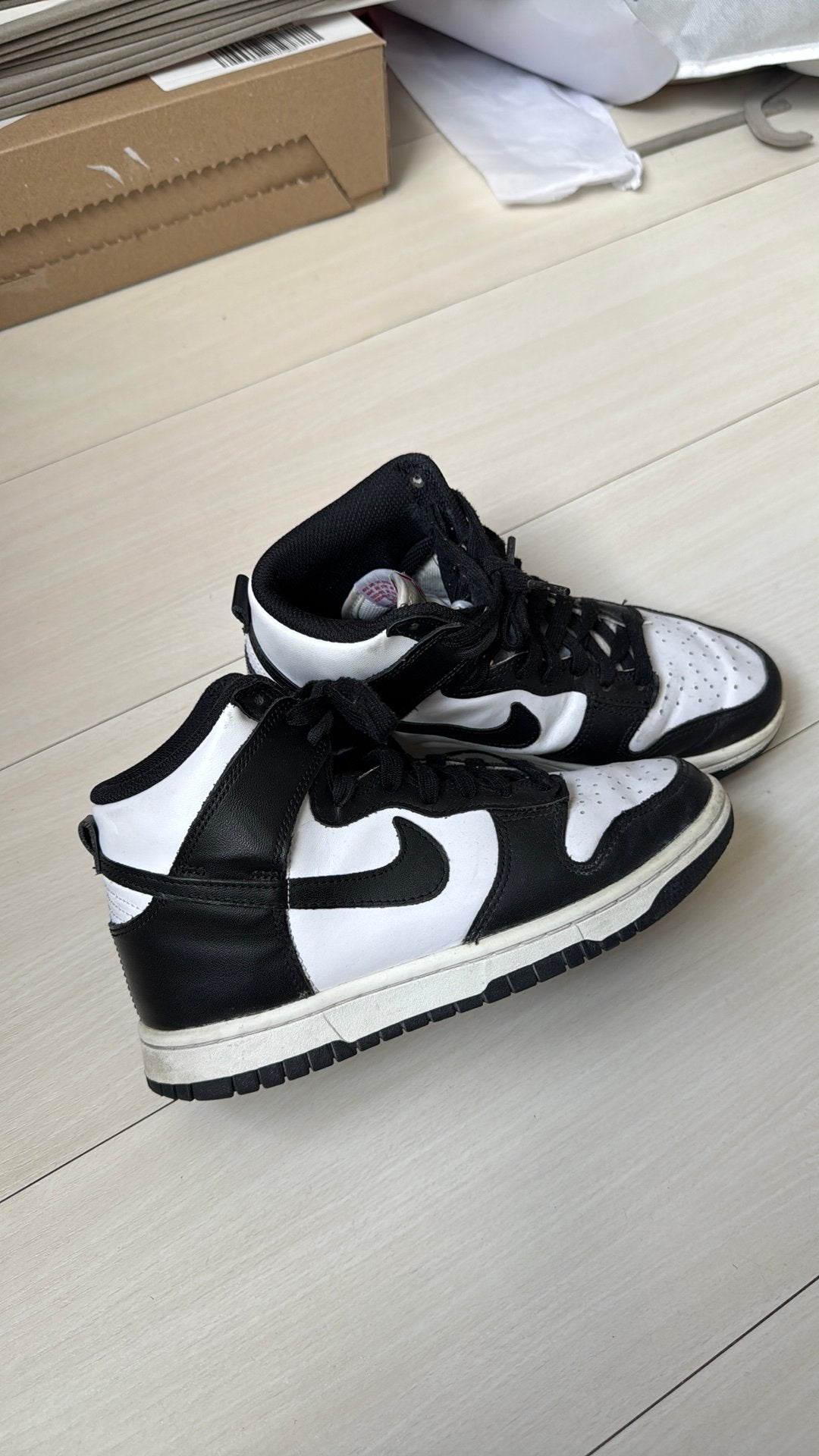 Hoge nike dunks, Kleding | Heren, Schoenen, Ophalen of Verzenden, Zo goed als nieuw, Zwart