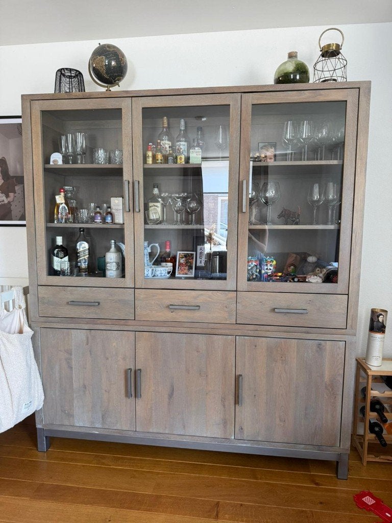Goossens Buffetkast Malaga – Industrieel eiken, Huis en Inrichting, Kasten | Buffetkasten, Ophalen, Met deur(en), 150 tot 200 cm