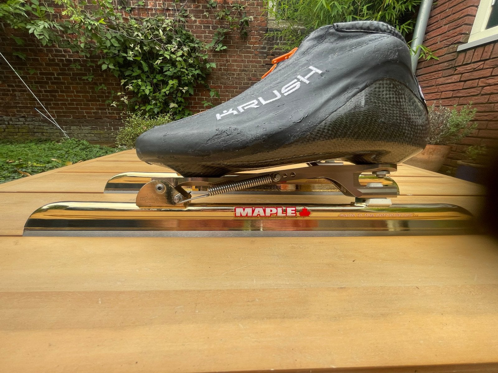 Krush Noren Maat 40 Maple Gold klapschaatsen, Klapschaats, Ophalen of Verzenden, Zo goed als nieuw, Maple