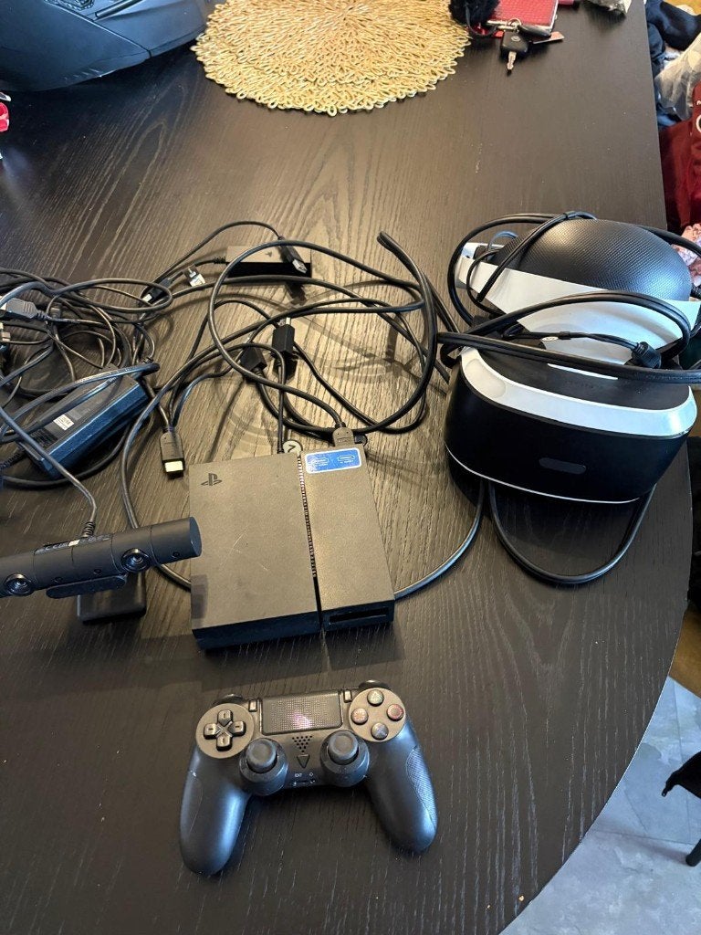Playstation VR met bril, controller en games, Spelcomputers en Games, Virtual Reality, Ophalen, Zo goed als nieuw, VR-bril, Sony PlayStation