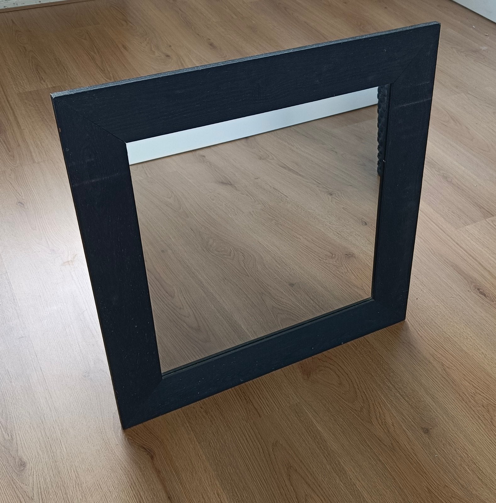Spiegel met houten lijst 60x60 cm, Ophalen, Gebruikt, Vierkant, Minder dan 100 cm