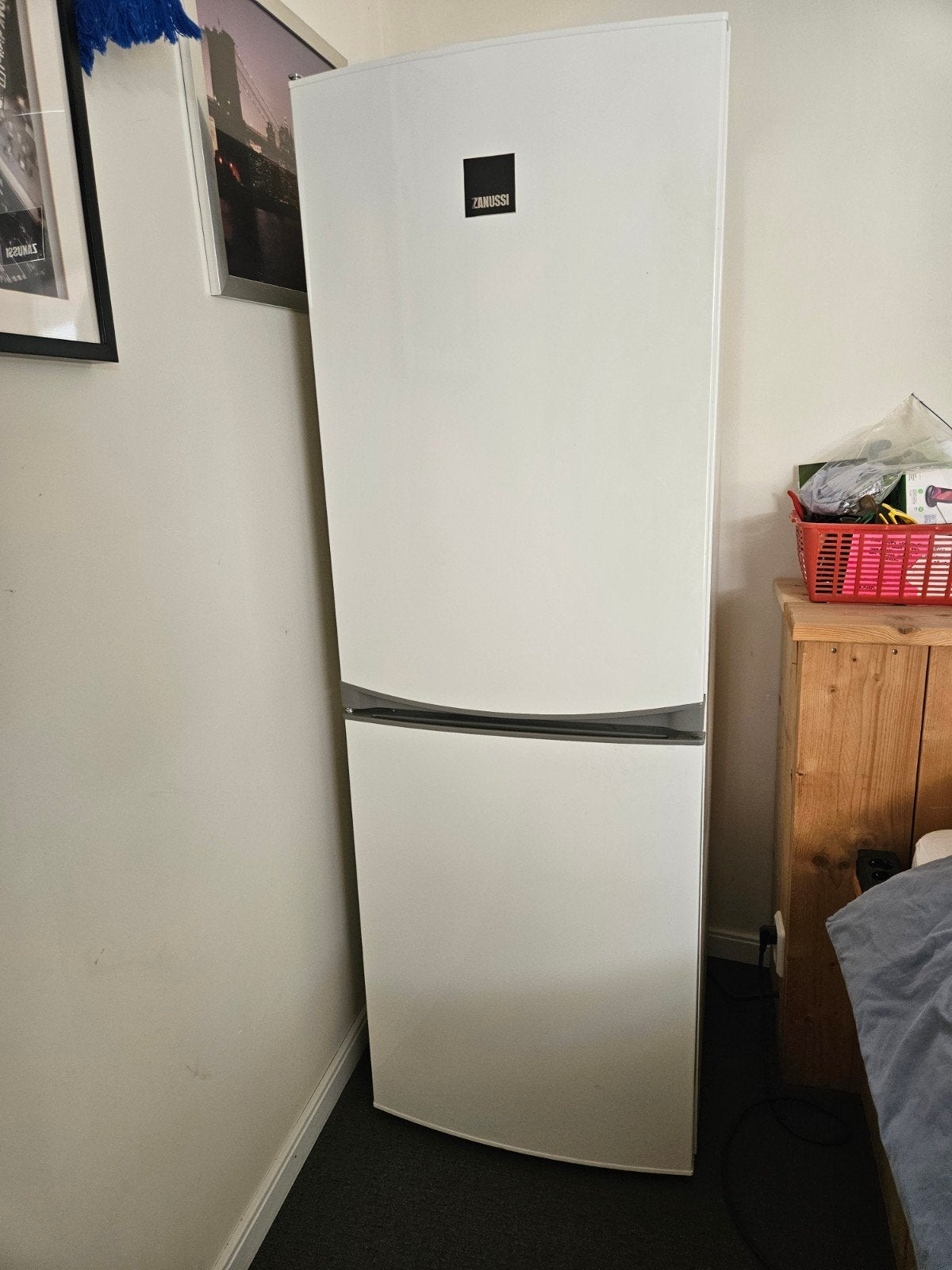 Zanussi Koelvriescombinatie ZRB33104WA - Goede staat!, Ophalen, 200 liter of meer, Met aparte vriezer, 160 cm of meer