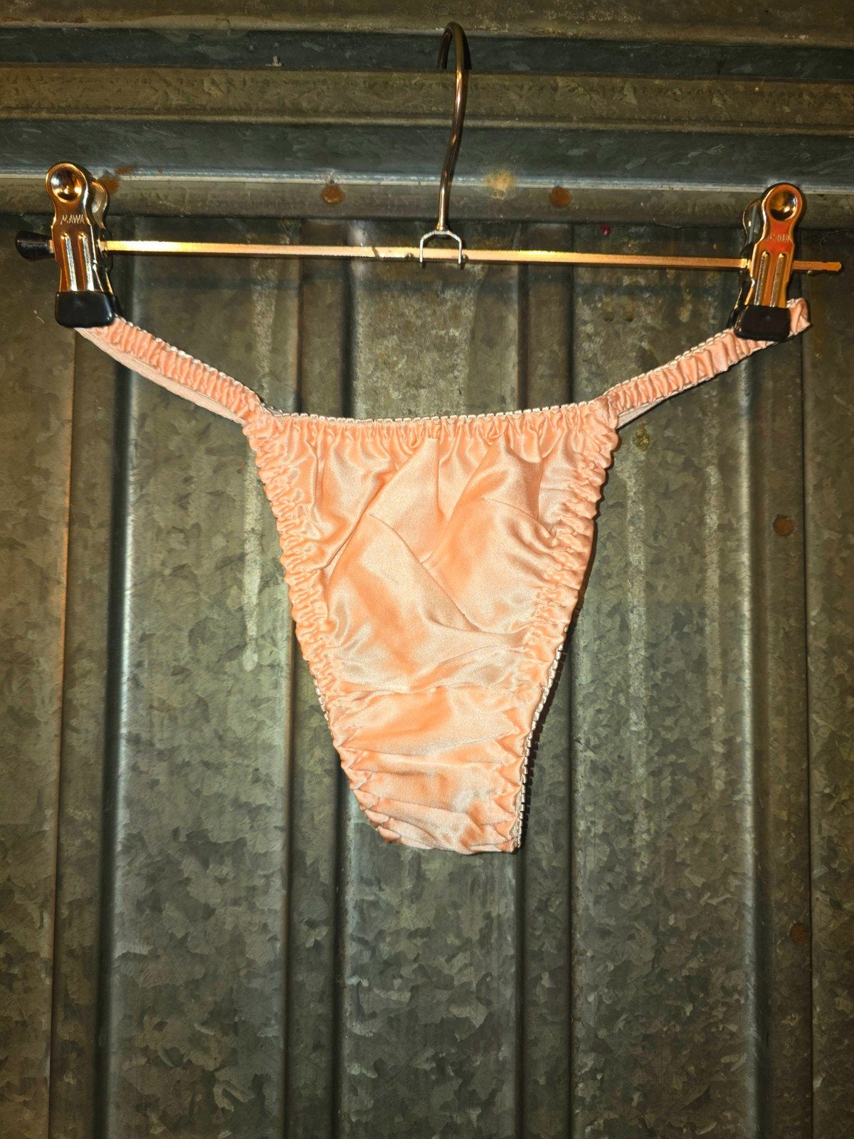 Roze satijnen string, Onbekend, Verzenden, Roze, String