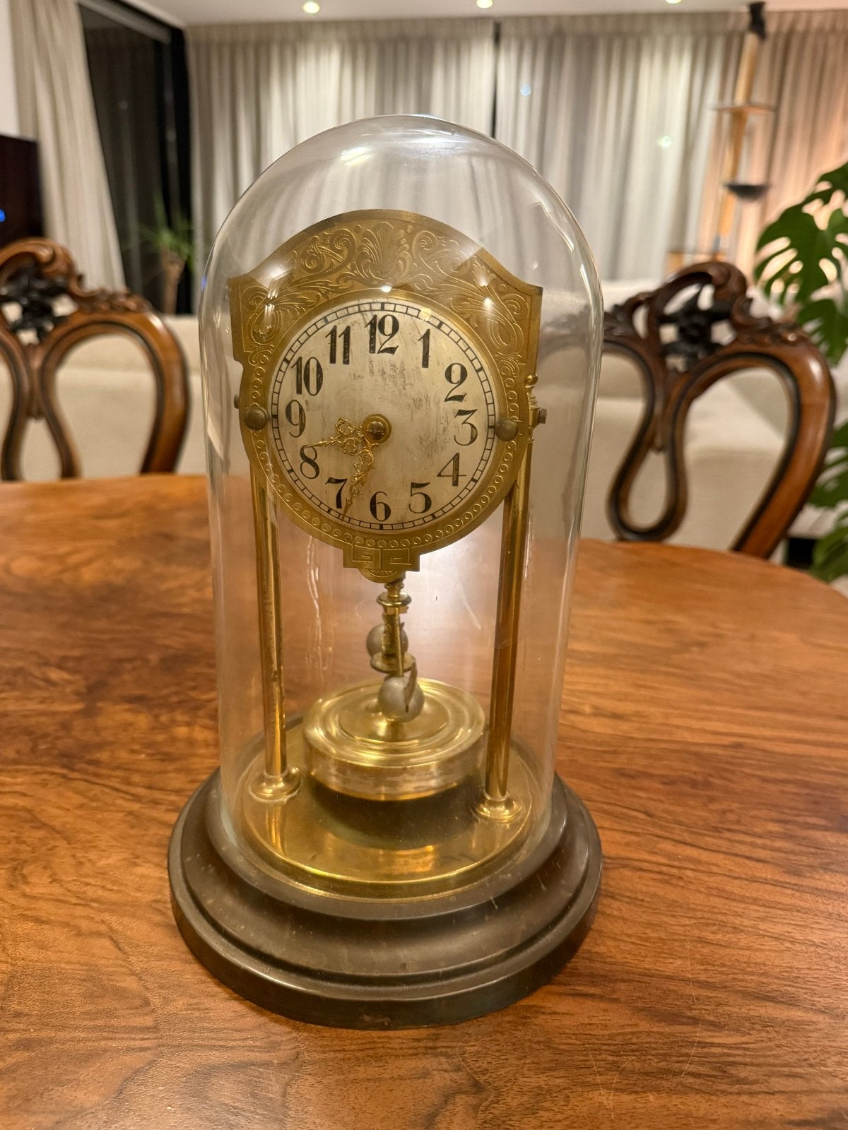 Antieke klok onder stolp - decoratief object, Ophalen