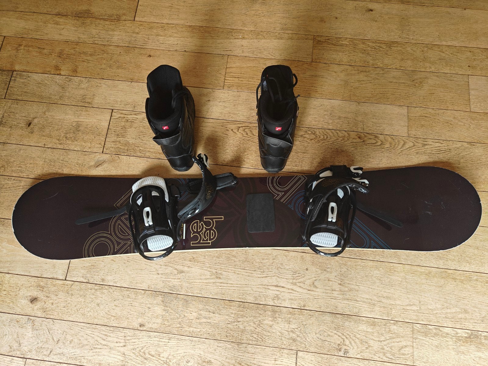 Snowboard set: Head board 153cm, bindingen en snowboots (maa, Ophalen, Gebruikt, Board