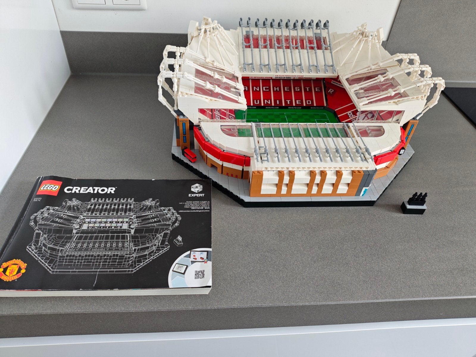 Lego Creator Expert 10272 Old Trafford - Manchester United, Gebruikt, Lego, Inclusief instructies, Ophalen of Verzenden
