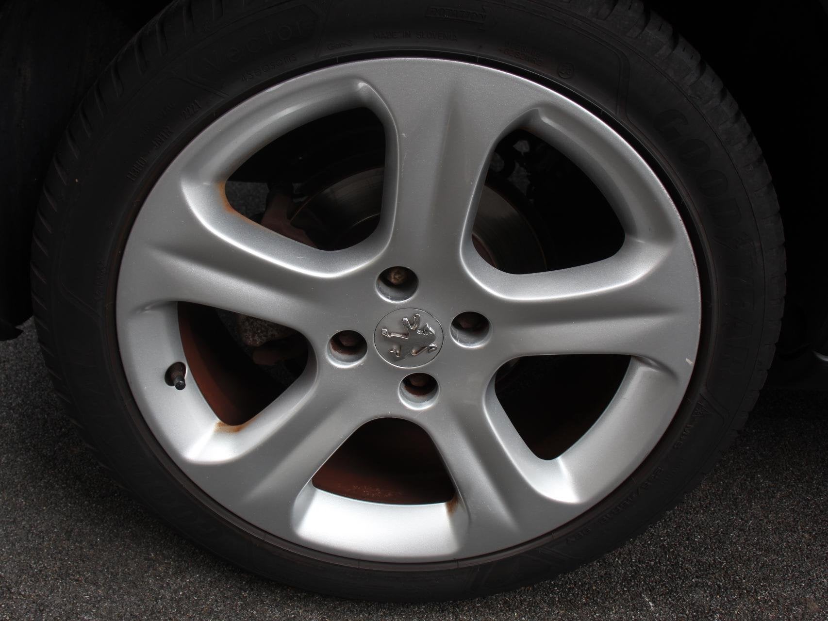 Peugeot 3008 1.6 THP GT Automaat Motor defect ! Handel/expor, Euro 5, Stof, Gebruikt, Origineel Nederlands