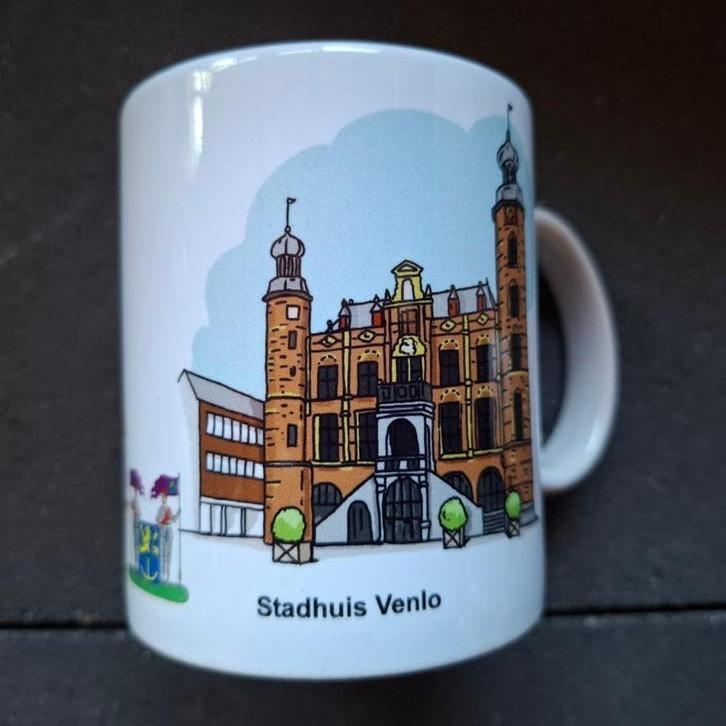 Venlose koffiemok stadhuis Venlo Krijger stadswapen, Ophalen of Verzenden, Nieuw