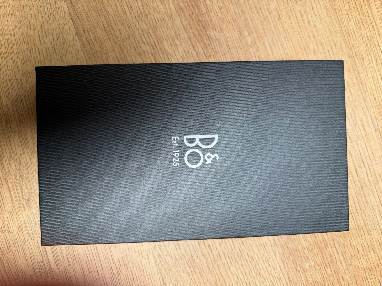 Hoes iphone 16 pro max, bang & olufsen, telefoonhoes, Ophalen of Verzenden, Nieuw