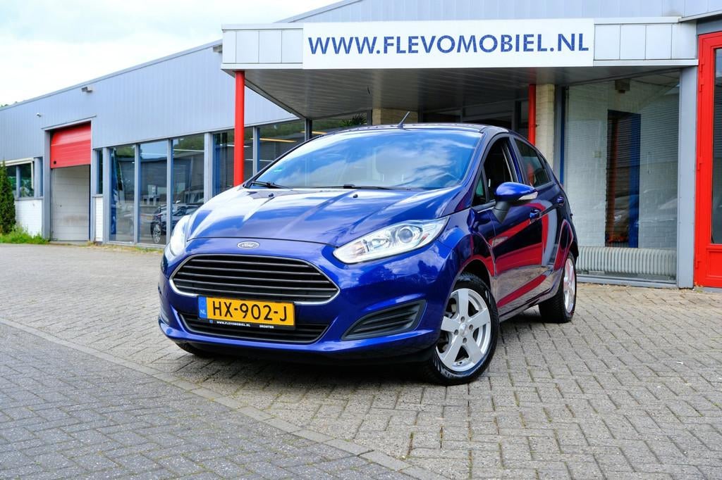 Ford Fiesta 1.0 Style 5-drs Navi|Airco|LMV, Euro 6, 525 kg, Blauw, 23 km/l