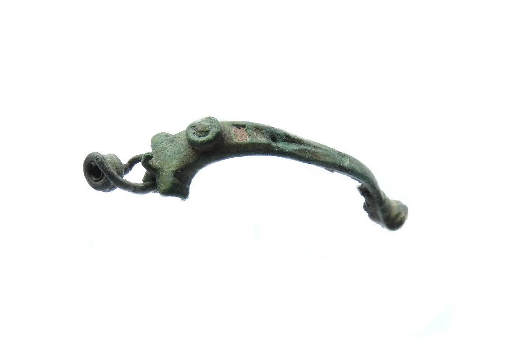Fibula Headstud Type L54 b15,4 h23mm     b242, Antiek en Kunst, Ophalen of Verzenden, Brons