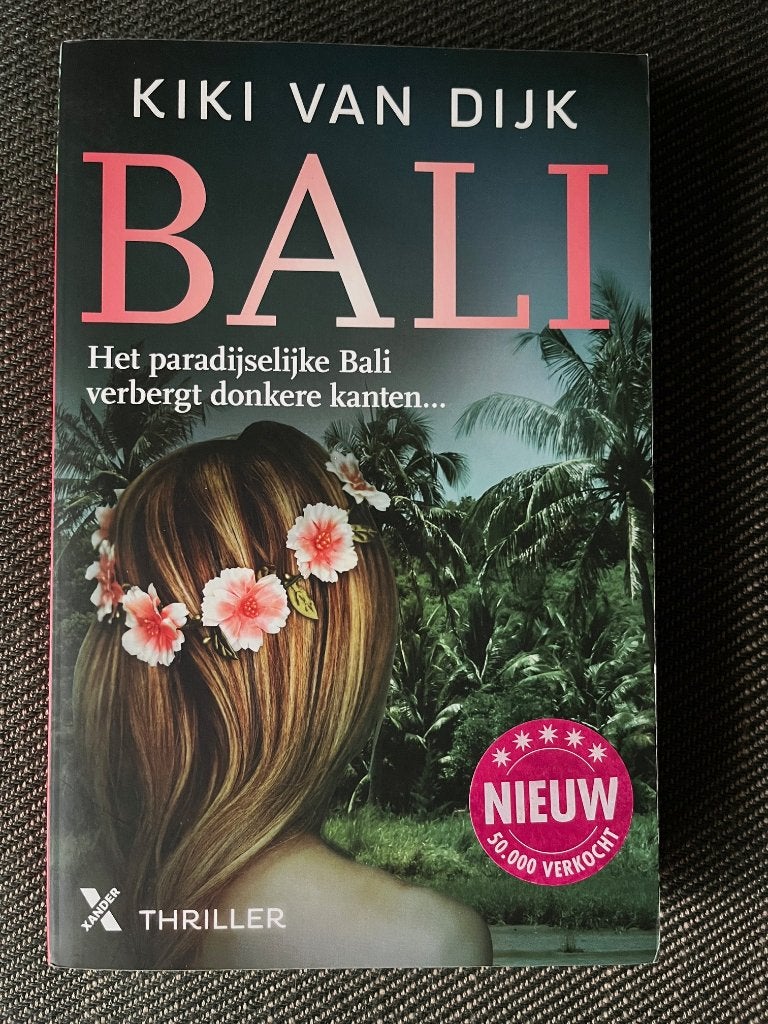 Kiki van Dijk - Bali. (2018), Boeken, Ophalen of Verzenden, Zo goed als nieuw, Kiki van Dijk