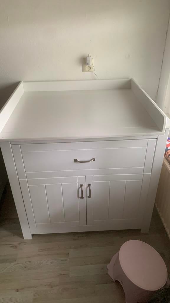 Comode, Huis en Inrichting, Ophalen, Zo goed als nieuw, Minder dan 50 cm