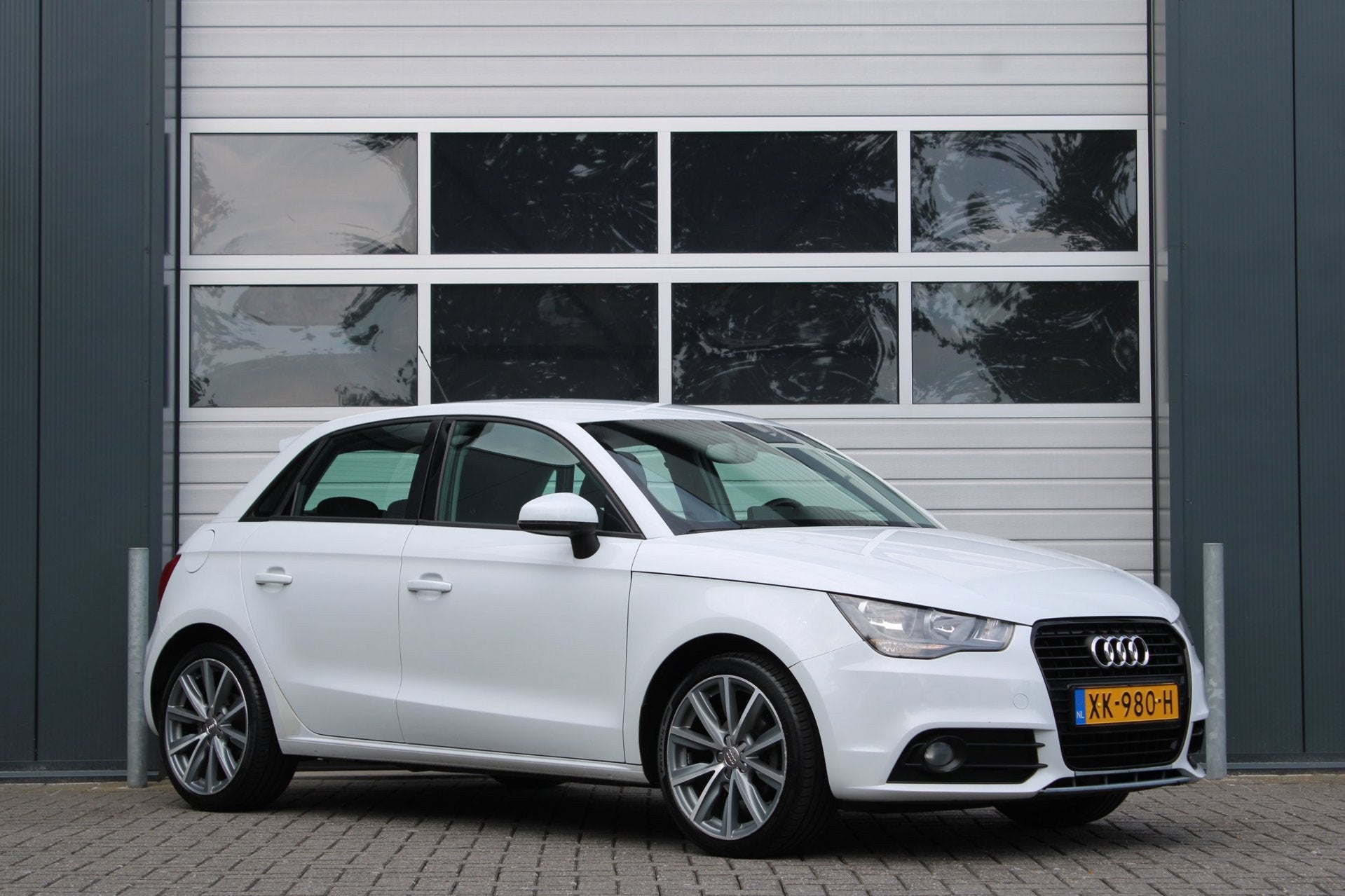 Audi A1 Sportback 1.2 TFSI Ambition Pro Line 5-Deurs Clima/C, Auto's, Voorwielaandrijving, Euro 5, Zwart, 4 cilinders