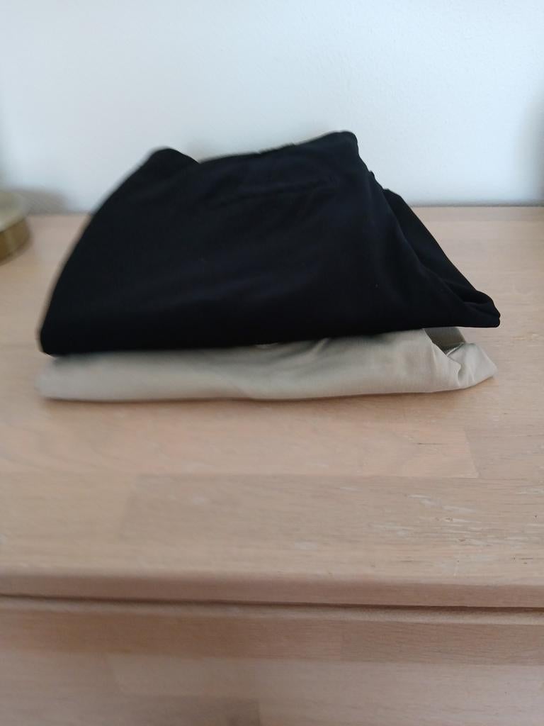 Gerry Weber  broeken maat 44 .De zwarte is verkocht.Per stuk, Zwart, Maat 42/44 (L), Ophalen of Verzenden, Zo goed als nieuw