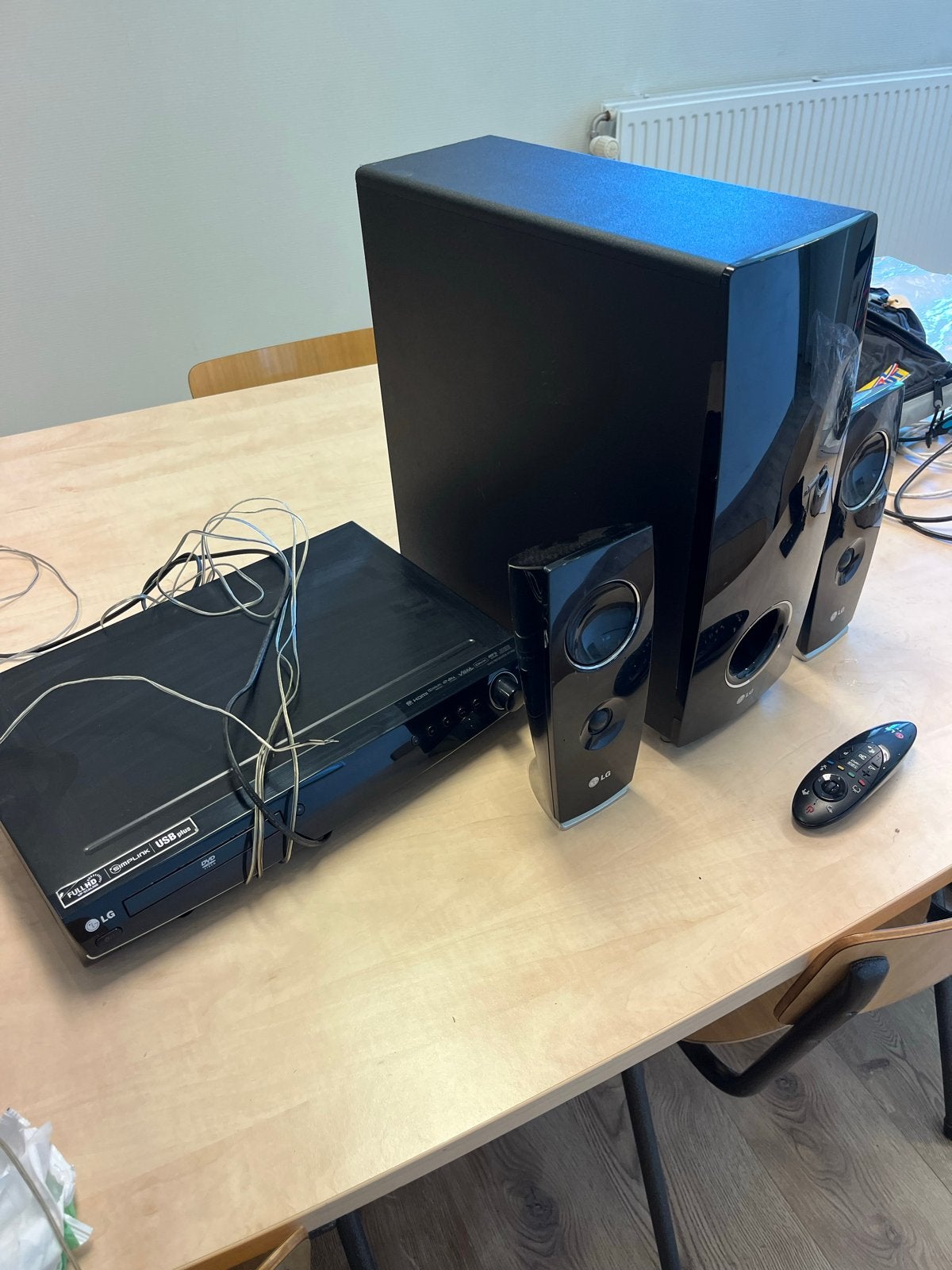 LG HT462SZ DVD Home Cinema Systeem met 2.1 Luidsprekers, Ophalen, Gebruikt, 2.1-systeem, 70 watt of meer