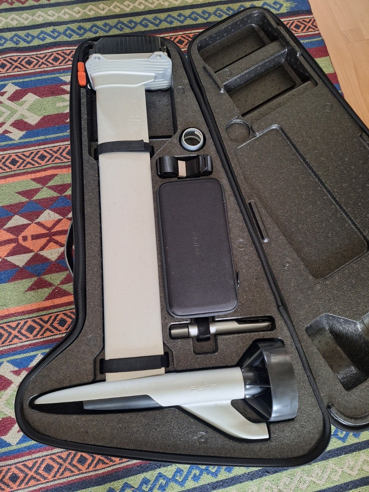 Fliteboard Air 150L serie 3 efoil, grote accu en snellader, Ophalen of Verzenden, Gebruikt, Overige typen, Met draagtas