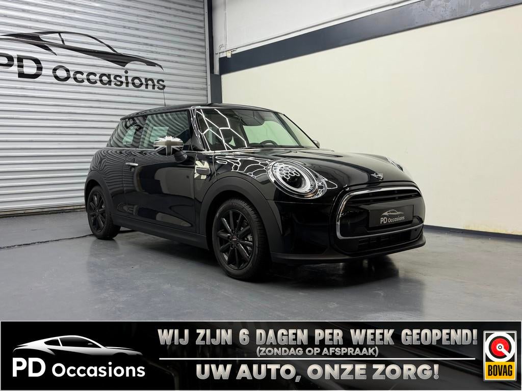 Mini Mini 1.5 Cooper 136PK - Navi - Sfeerverlichting - Clima, Voorwielaandrijving, 136 pk, Gebruikt, 4 stoelen