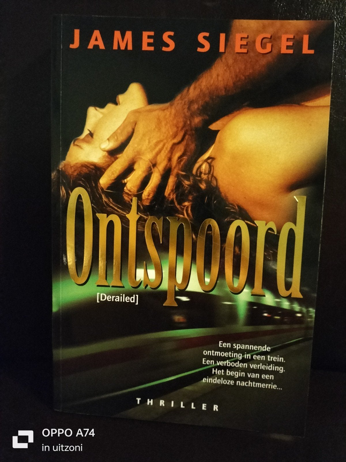 Ontspoord - James Siegel (Thriller), Ophalen of Verzenden, Zo goed als nieuw, James Siegel, Wereld overig